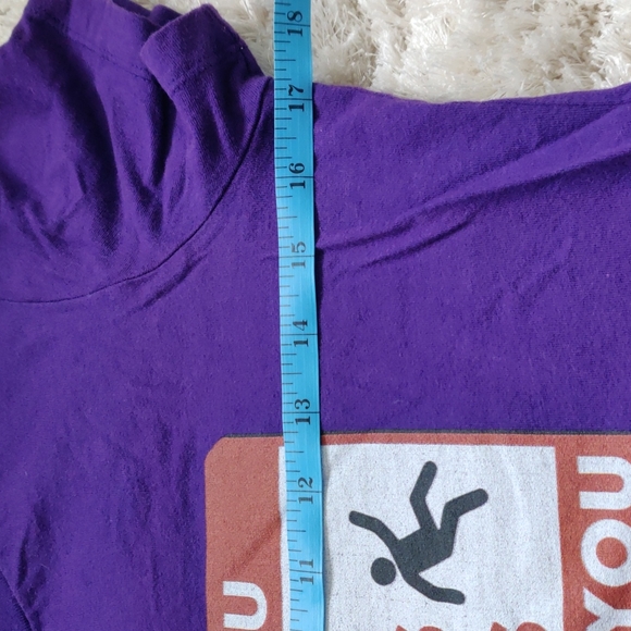 EUC Zombie t-shirt - Picture 3 of 5